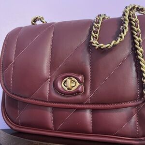 Elegant Burgundy Quilted Shoulder Bag